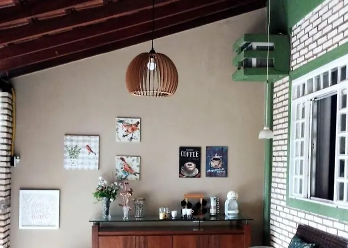 Casa Em Regiao Nobre Com Area Gourmet E Jacuzzi